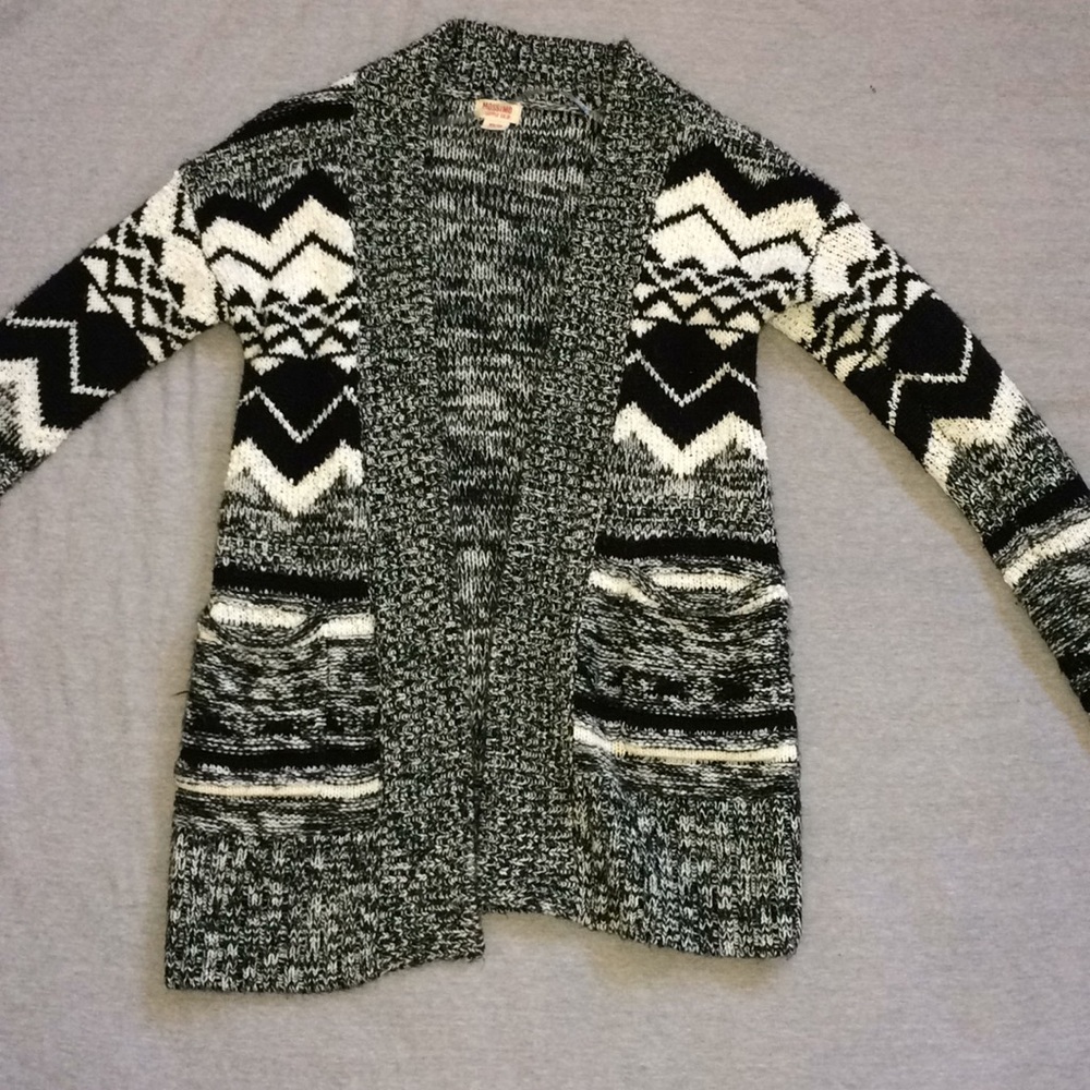 Knit black and white cardigan